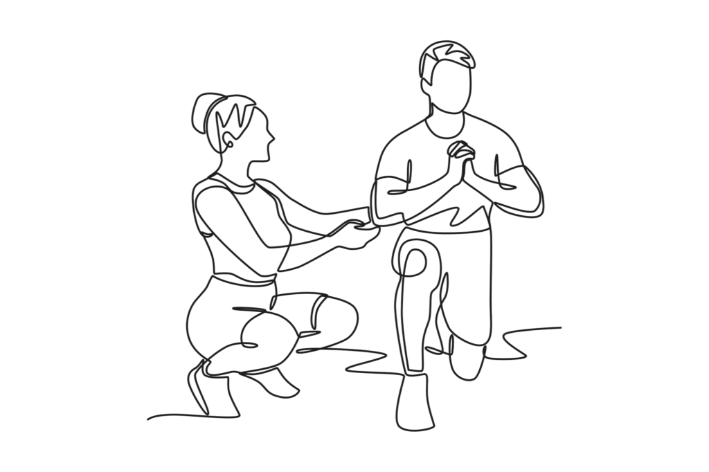Physiotherapeut begleitet Patient bei funktionellem Training zur Verbesserung alltagsnaher Bewegungen