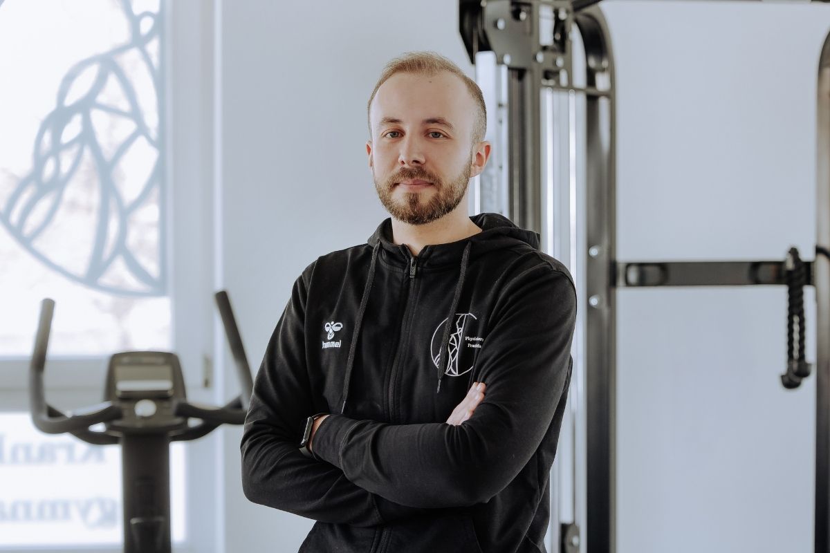 Physiotherapeut Hedrik S. in Praxis in Paderborn